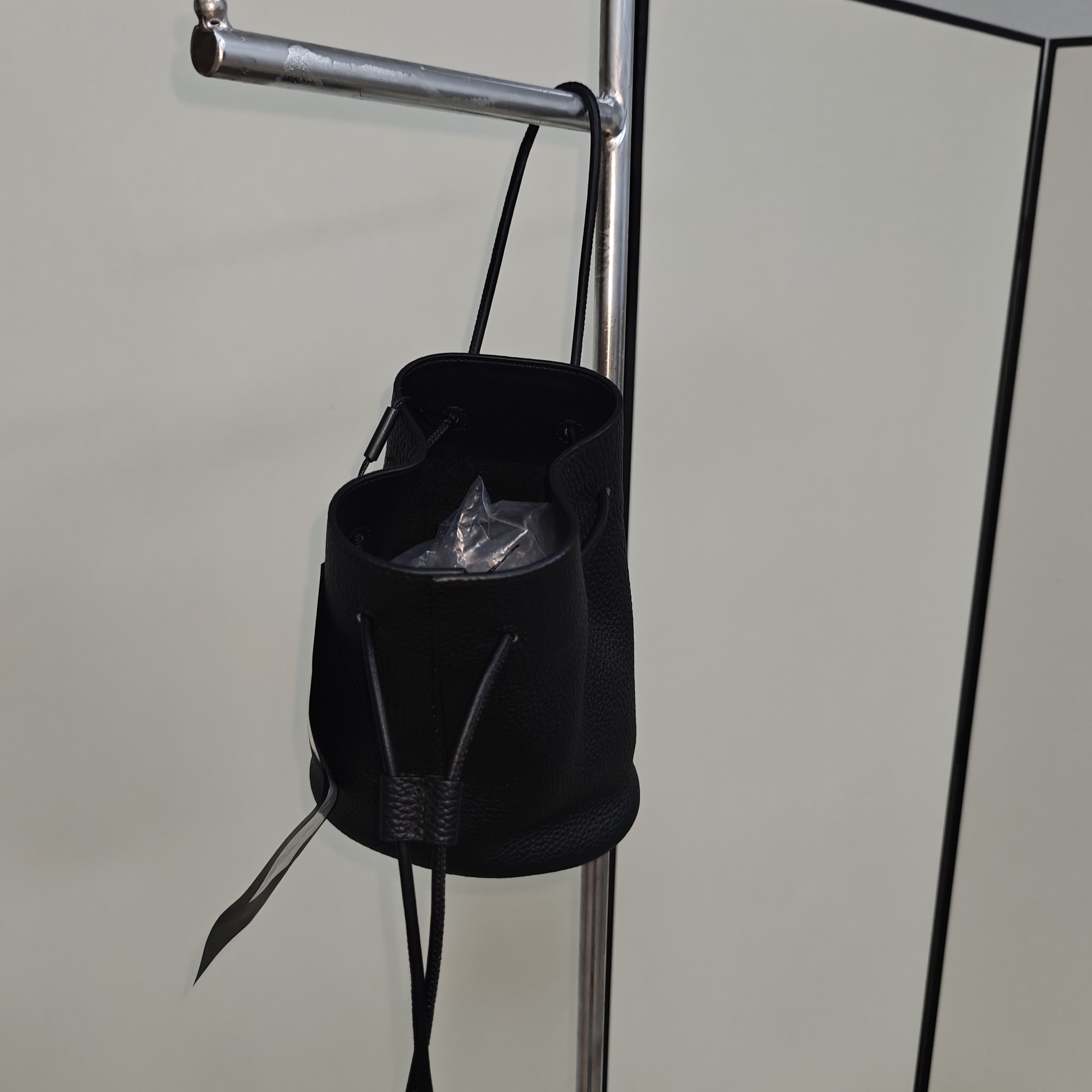 【木朴素包包】见外包装系带水桶包做旧斜挎包女士厚底肩包9697