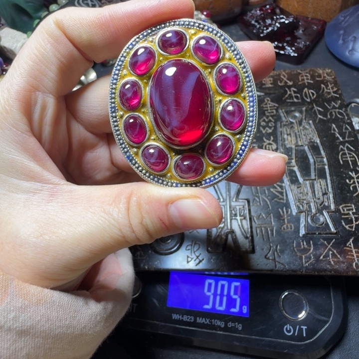 吊坠紫金钵盂菩提