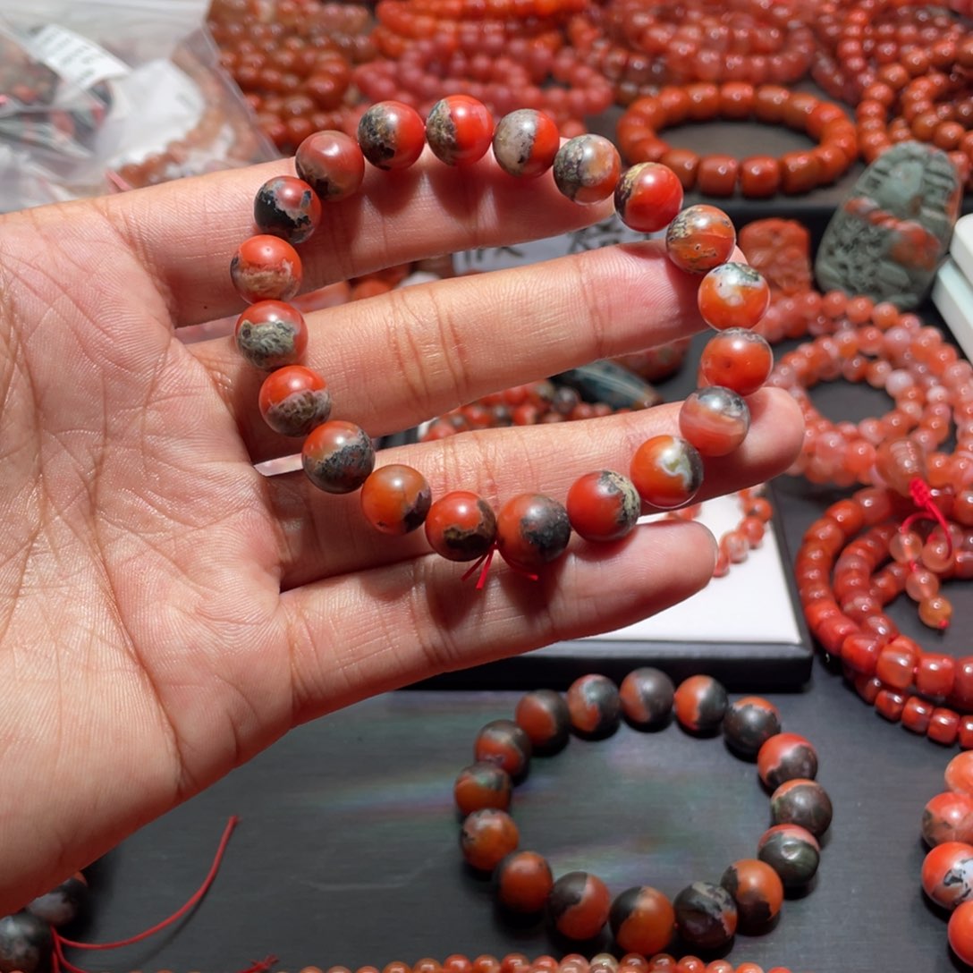 南红玛瑙手链未镶嵌