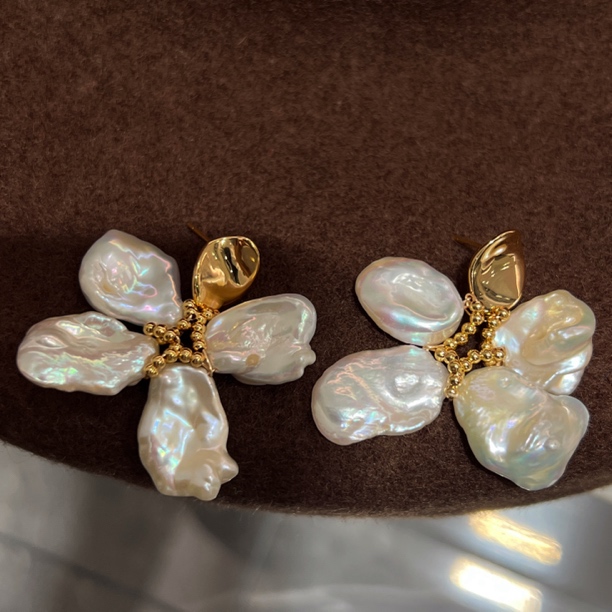 黄铜耳饰 法式复古优雅重工花瓣巴洛克耳环