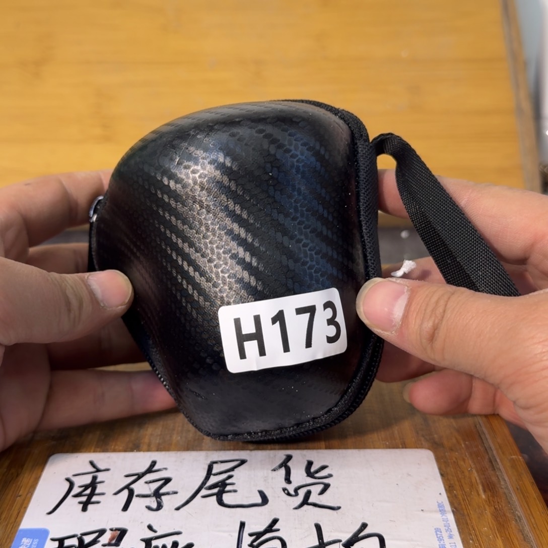 瑕疵介意勿拍陶瓷器皿A144