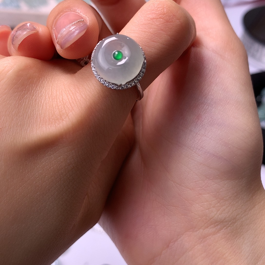 爱***玲翡翠未镶嵌戒指拍8单