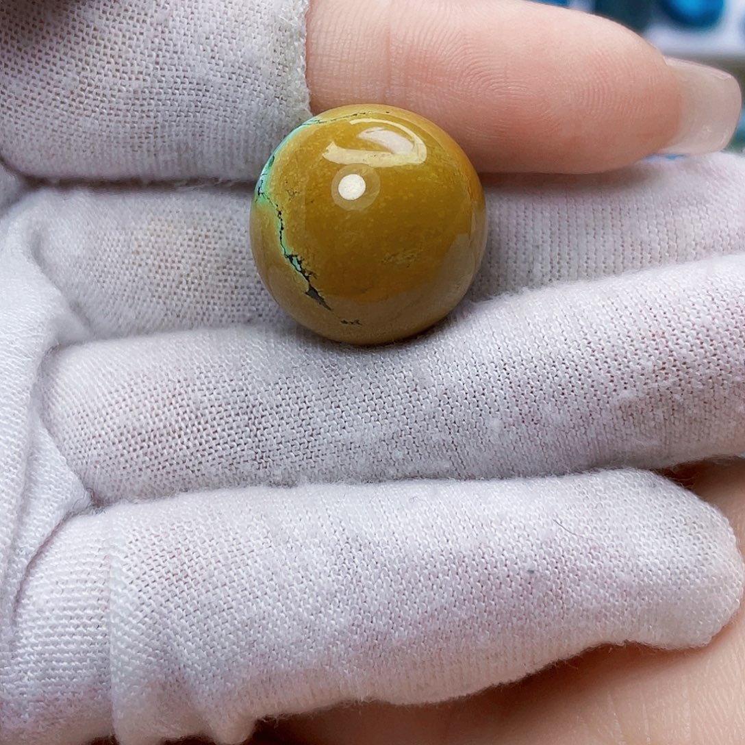 绿松石未镶嵌饰品