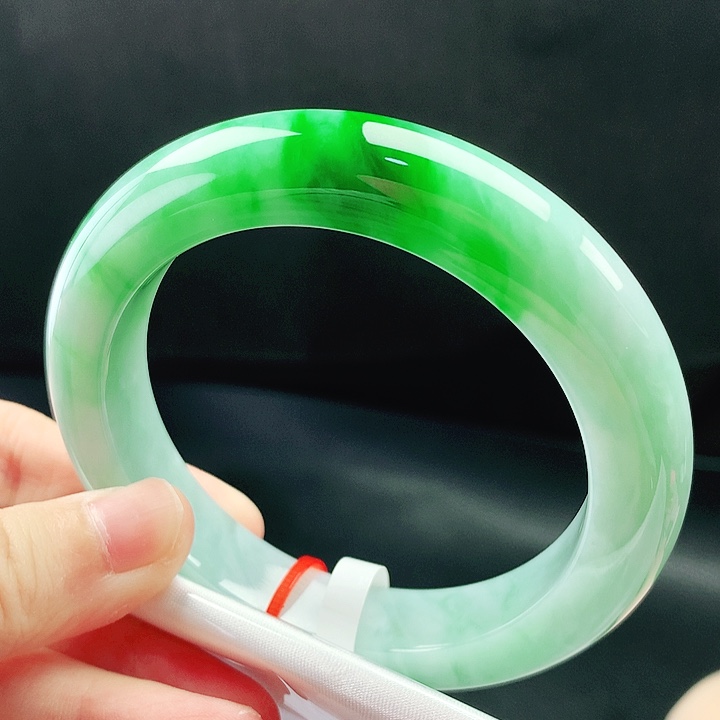 未镶嵌手镯翡翠58圈