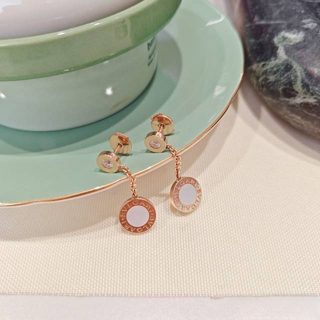 99新 BVLGARI/宝格丽 白贝圆饼钻石耳钉/18k玫瑰金 X9