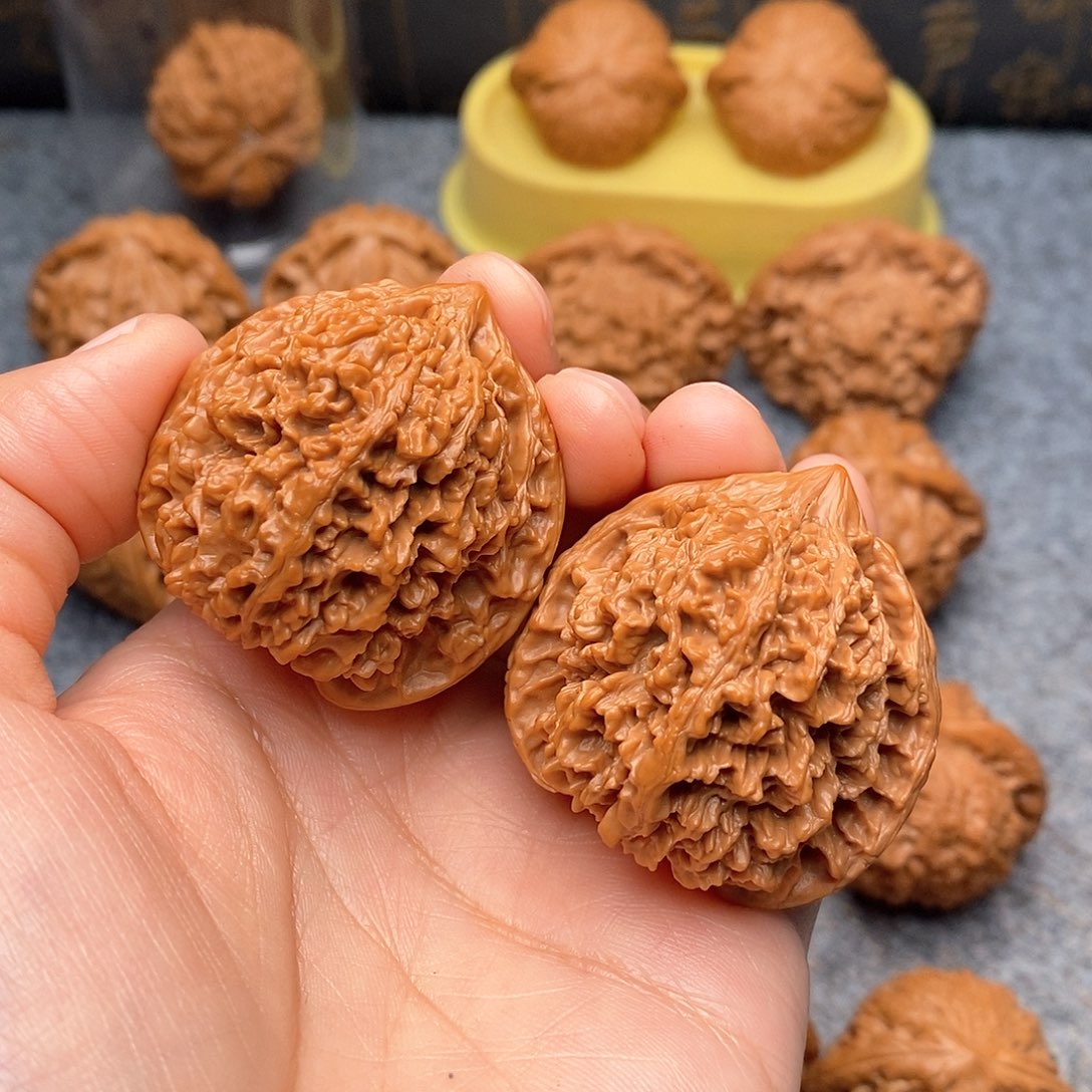 文玩核桃把件满天星40尺红皮