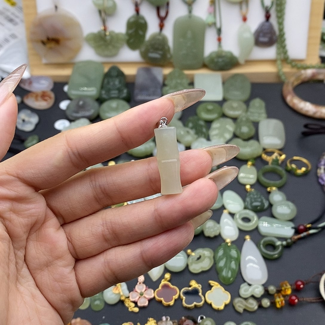 和田玉吊坠(不含链)银S925镶嵌