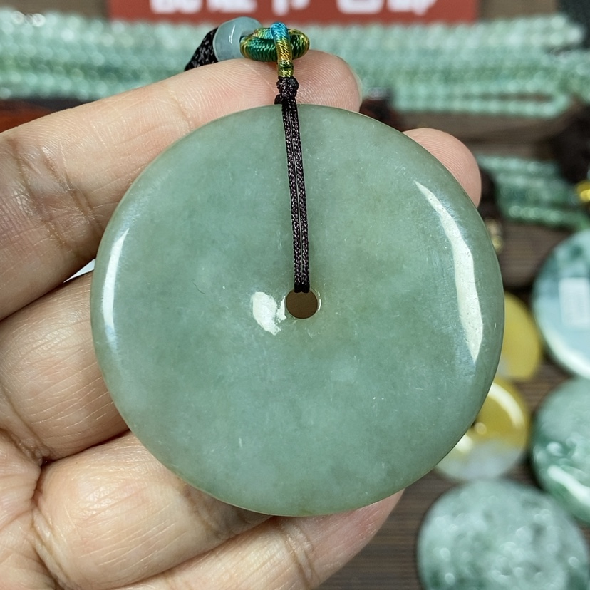 【闪购商品】翡翠颈饰未镶嵌玉吊坠翡翠玉平安扣