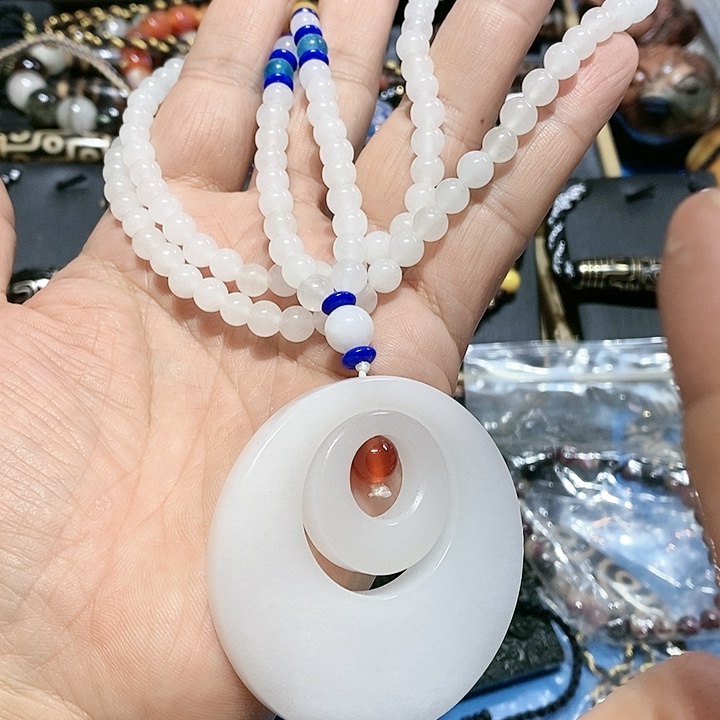 玛瑙/玉髓颈饰未镶嵌150