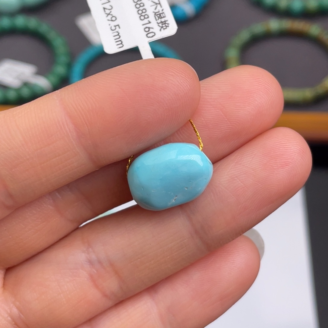 未镶嵌绿松石珠宝奇石