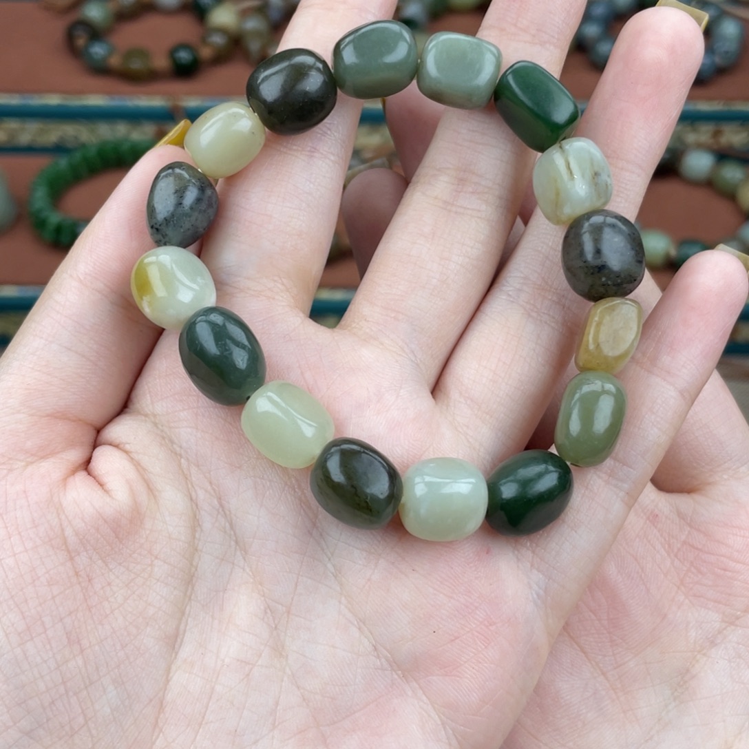 未镶嵌手链和田玉