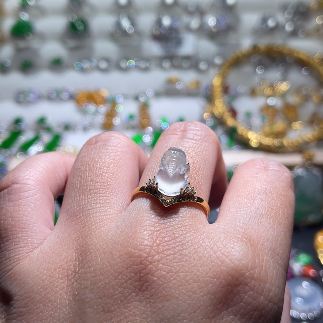 翡翠戒指18K金镶嵌貔貅戒指