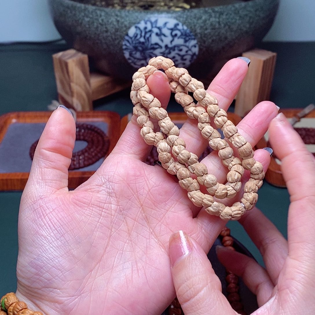 柏香籽/百香籽吊坠129