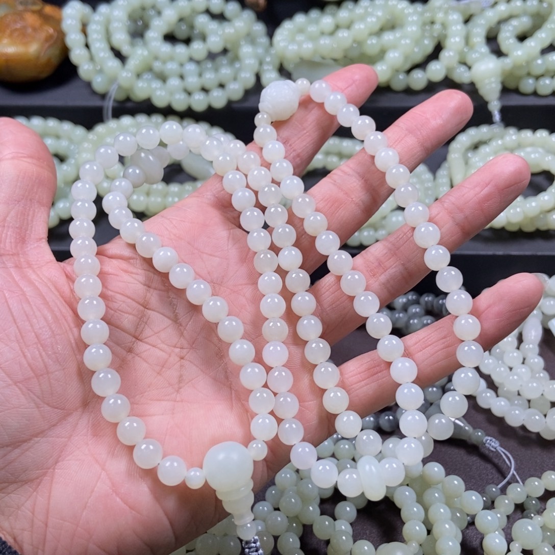 雨***晴和田玉未镶嵌挂件