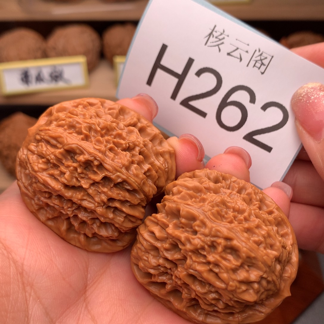 吊坠文玩核桃40高炮凹地逐鹿南疆石