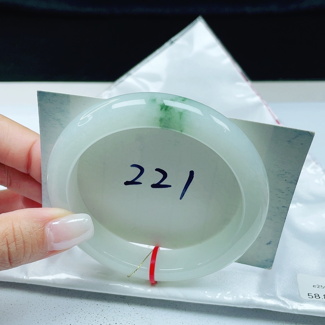 翡翠未镶嵌手镯 正圈58+