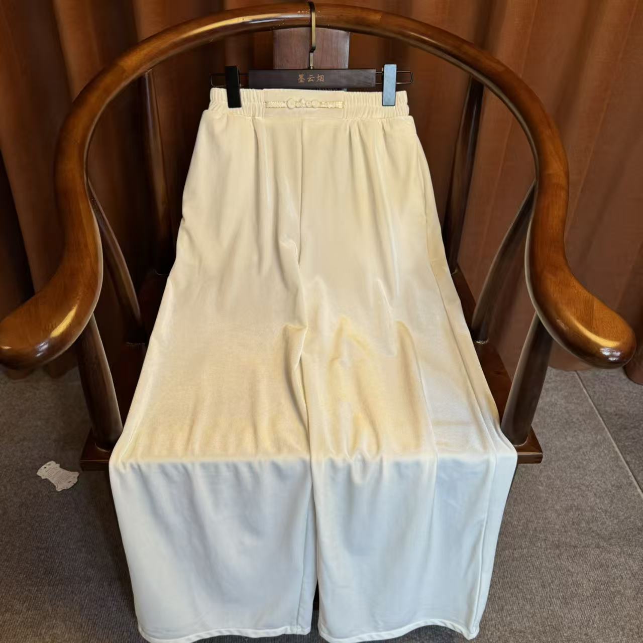 【多姿】时尚女装春秋冬季丝绒高档直筒裤舒适百搭优雅复古阔腿裤