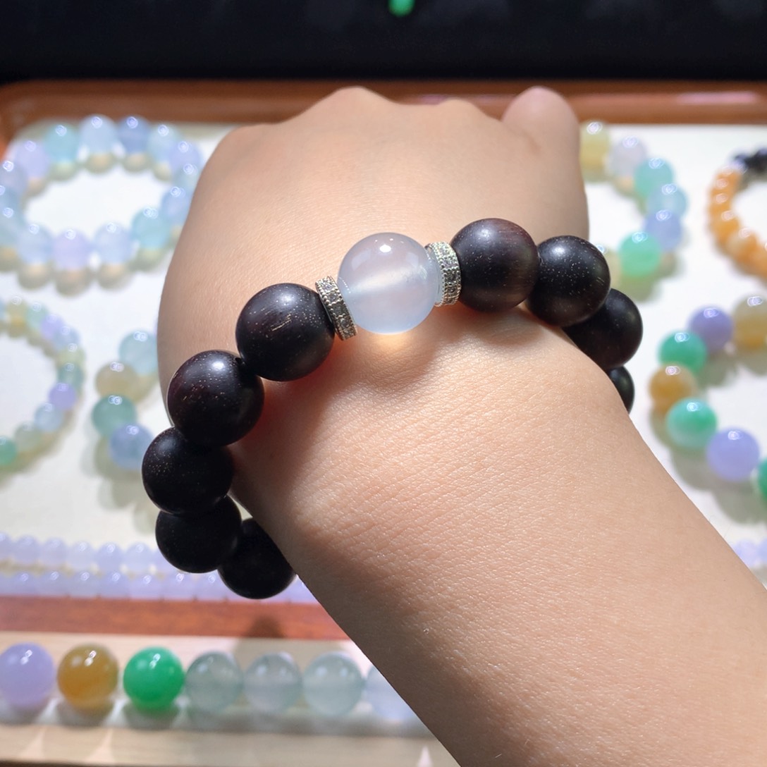 翡翠手链未镶嵌《鲛人泪》