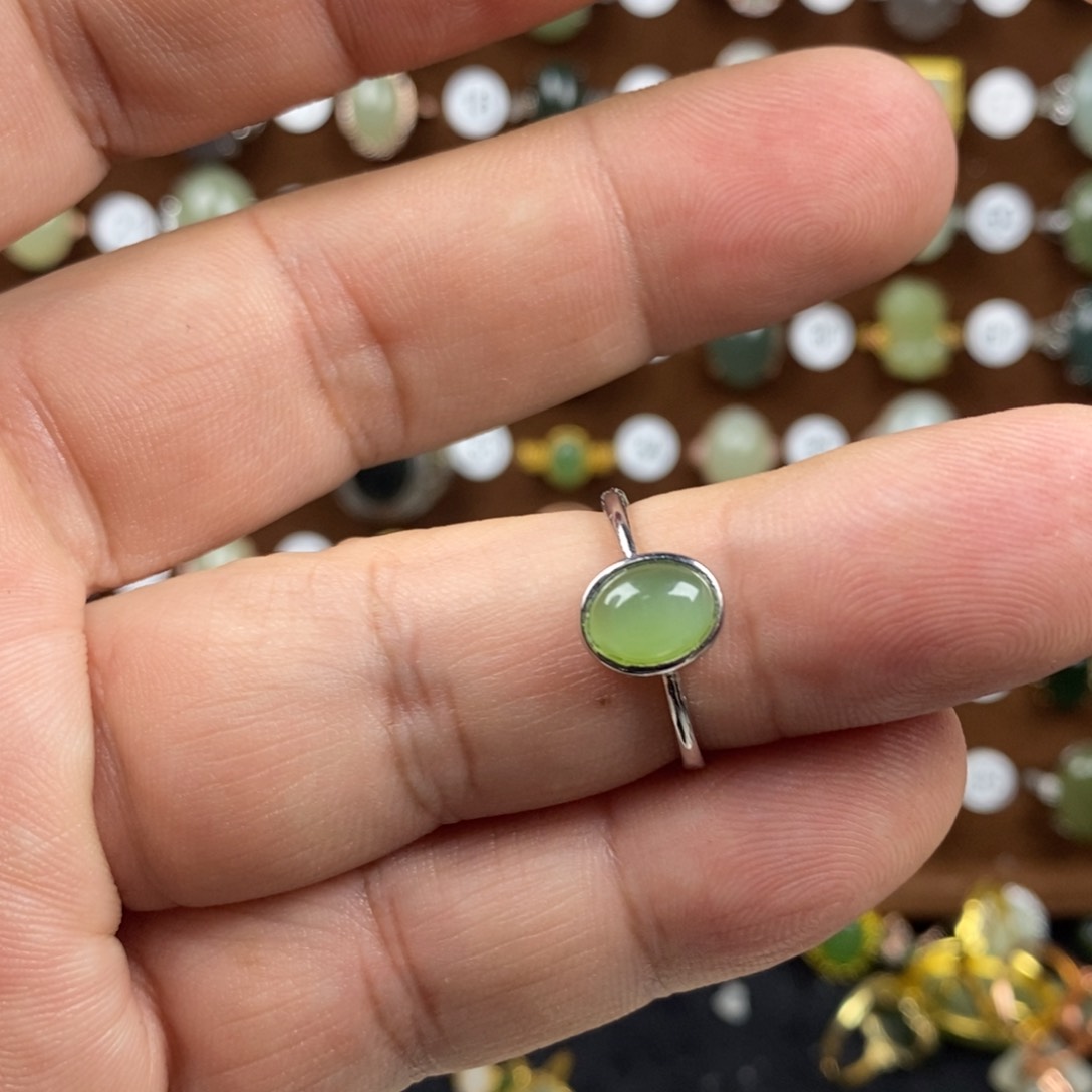 和田玉（碧玉）戒指合金