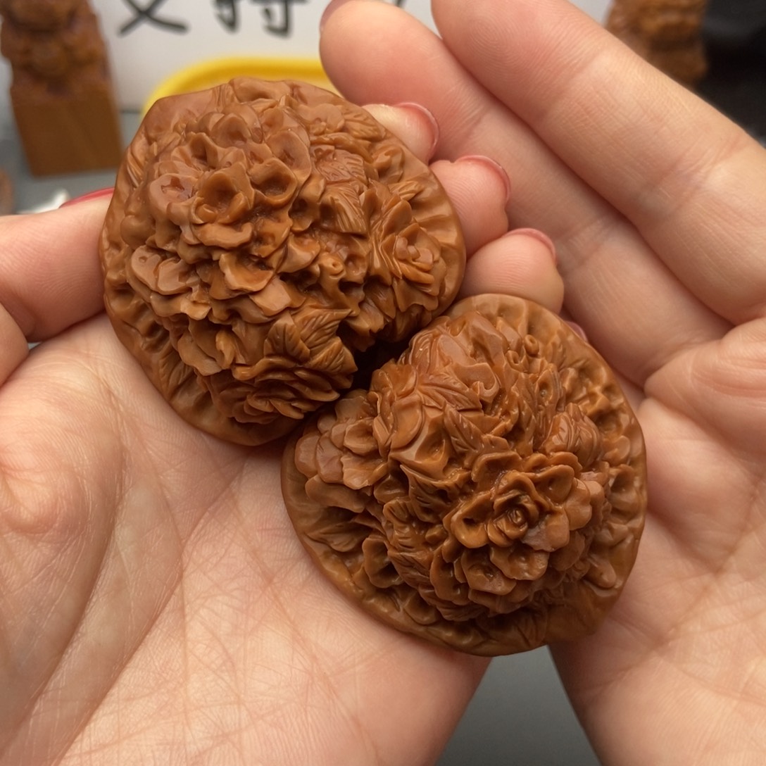 桃核吊坠核桃花开富贵