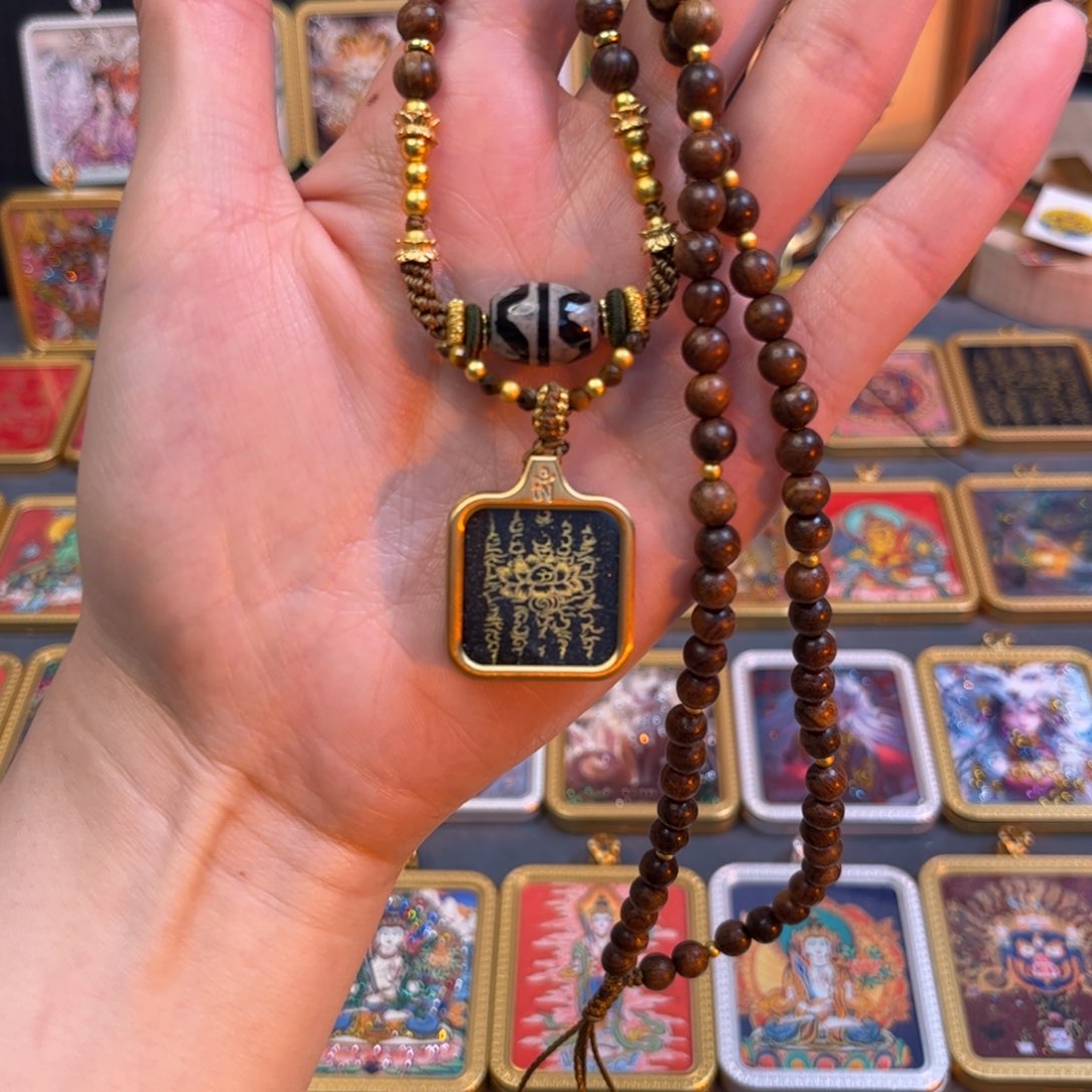 泥塑粗旷五条给绳子哈哈哈