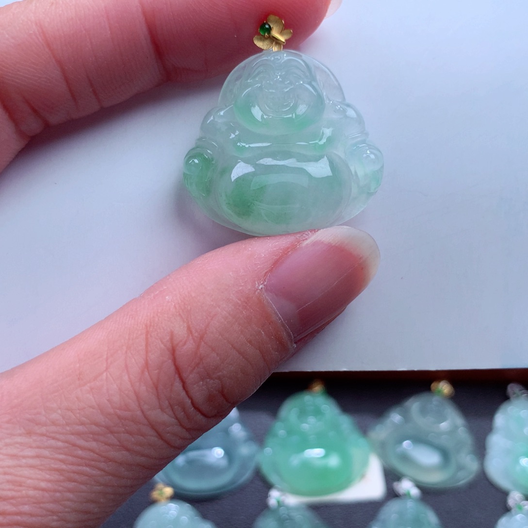 翡翠吊坠(不含链)18K金镶嵌