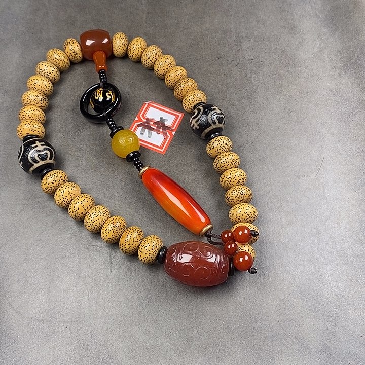 星月菩提吊坠菩提