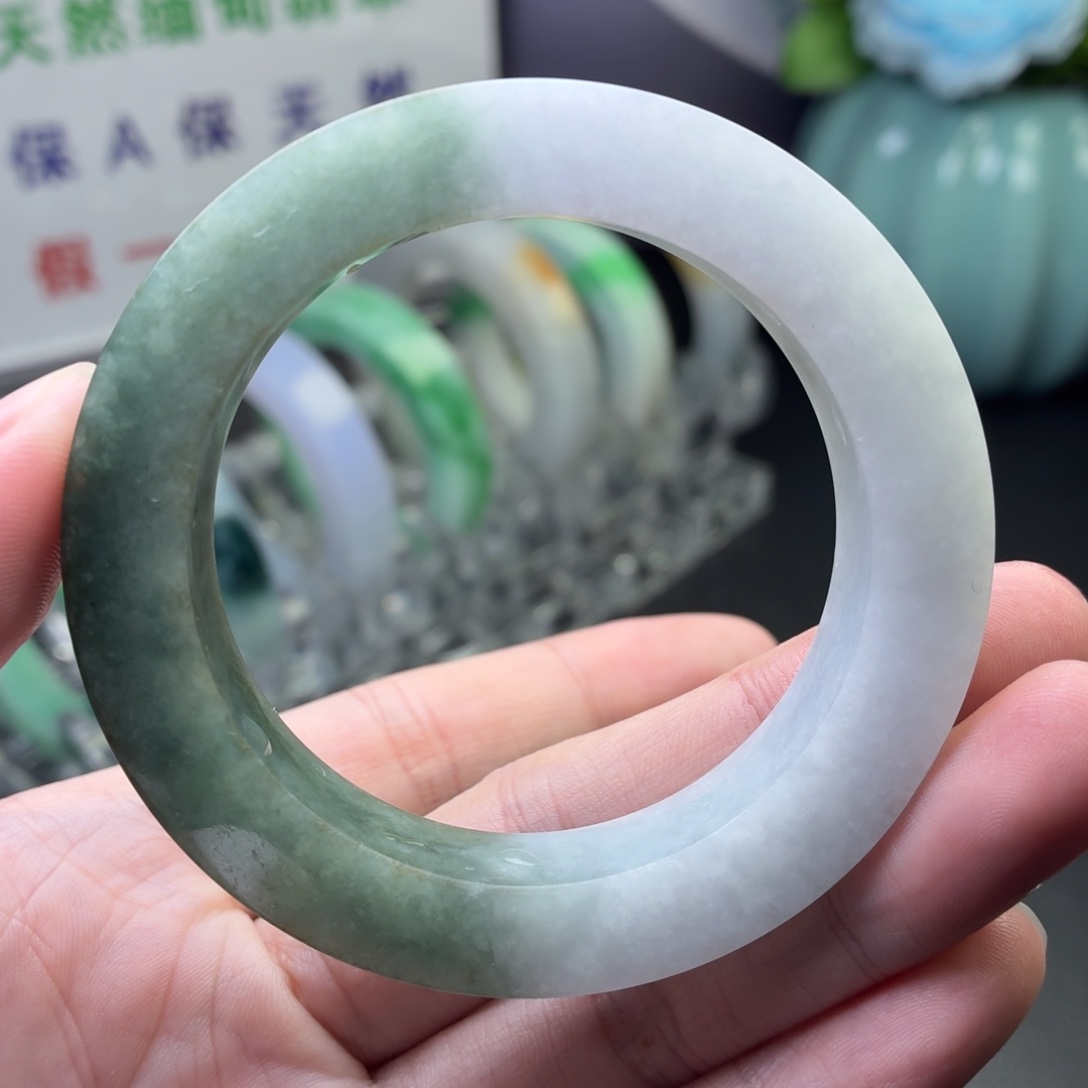 定制翡翠未镶嵌翡翠手镯半山半水放漏