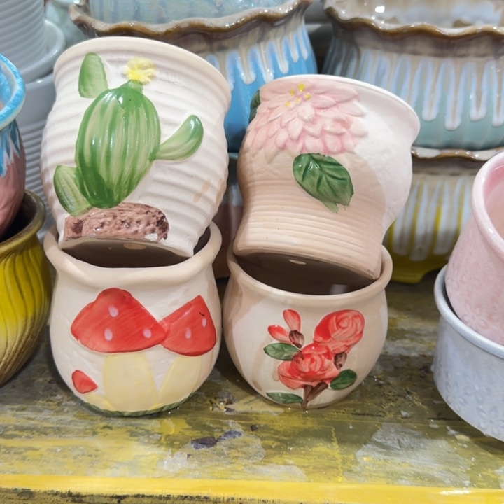 凑9米包邮，有孔，陶瓷花盆