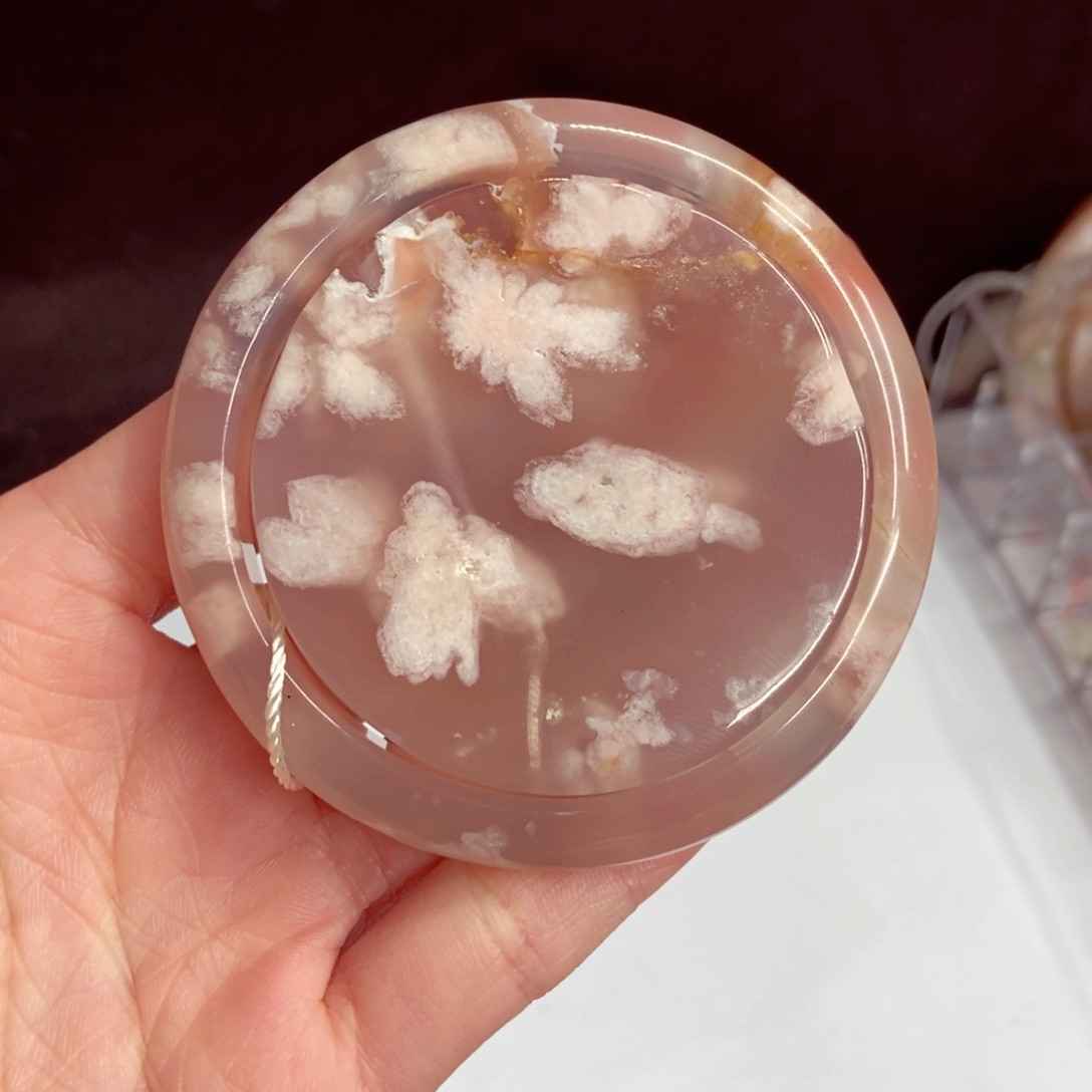 玛瑙/玉髓手镯未镶嵌朝*