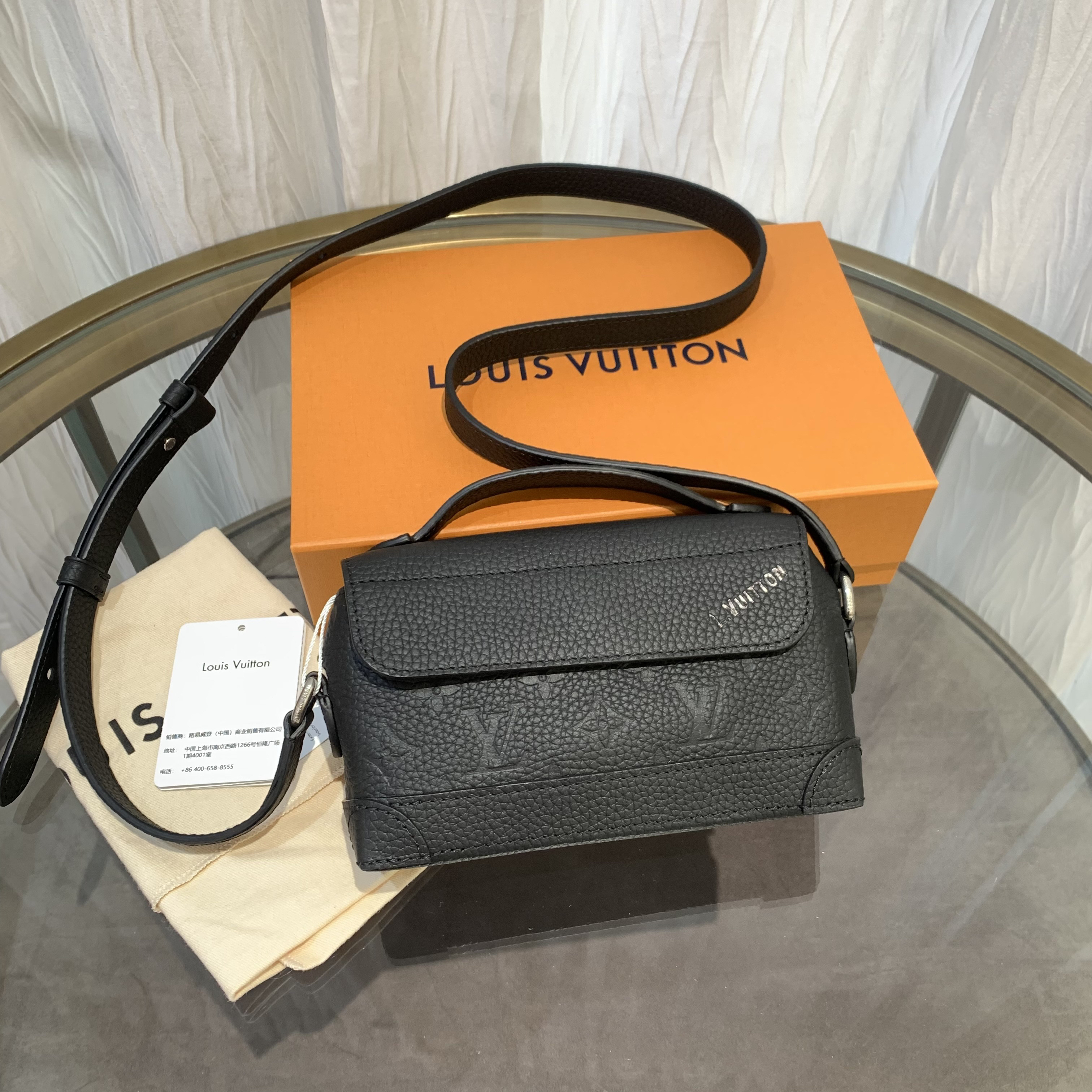 未使用 LouisVuitton/路易威登 LV steamer全皮压纹黑色(US52225