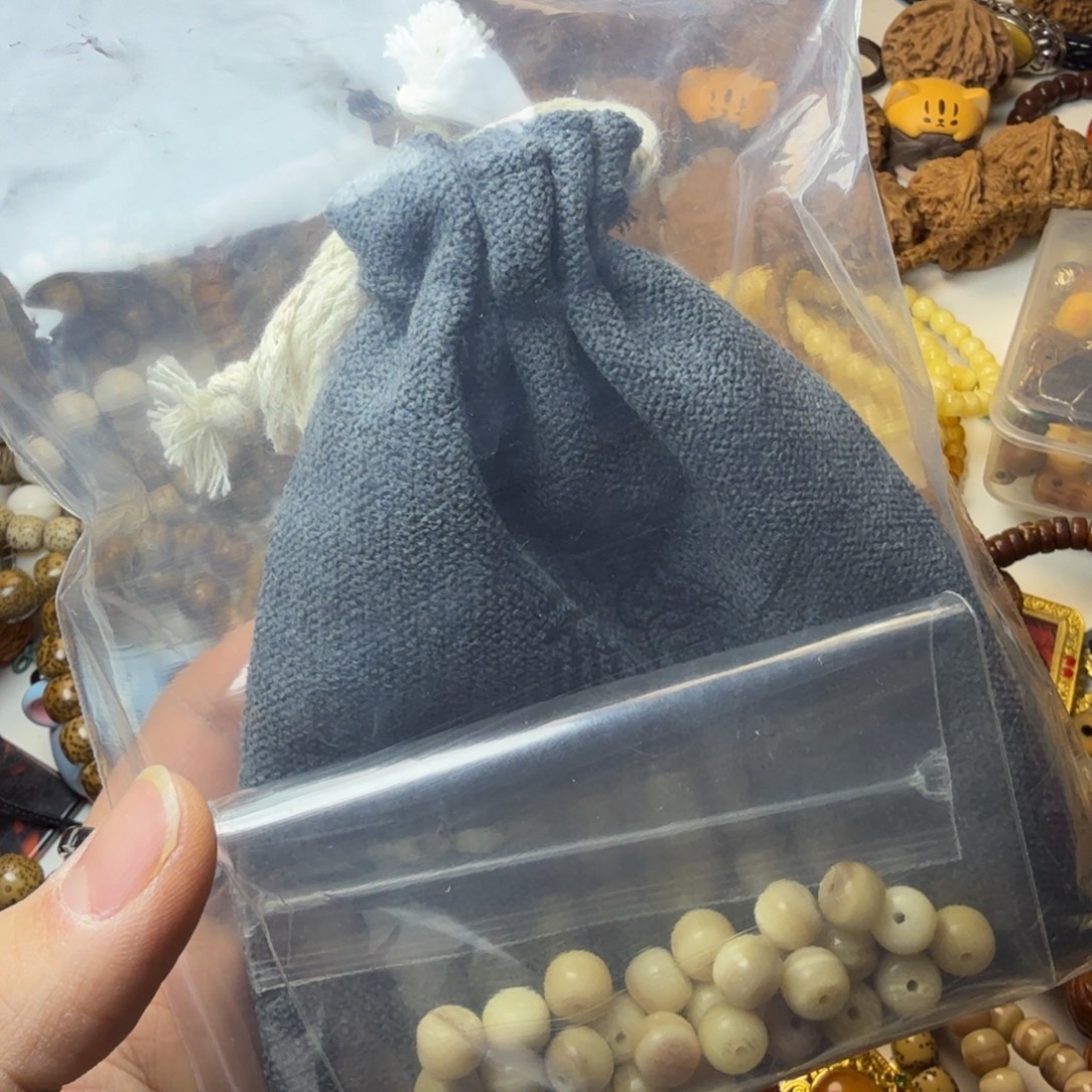 尾***.柏香籽/百香籽吊坠