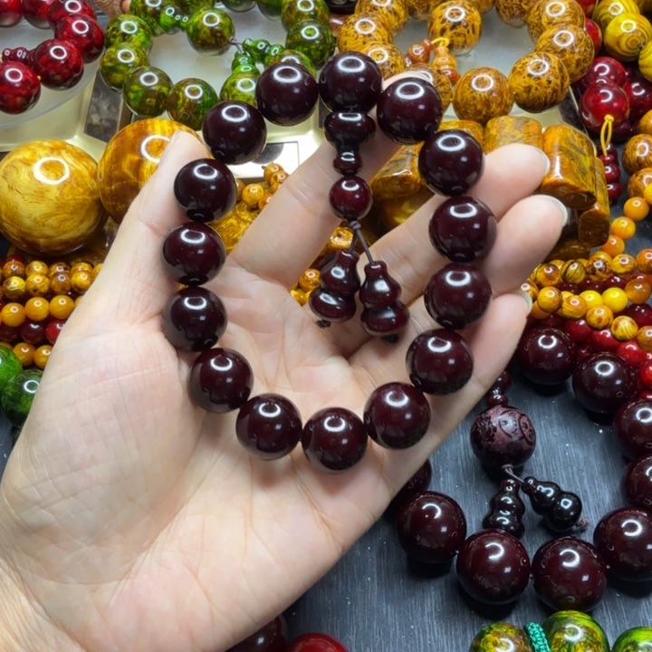 松木琥珀木文玩手串