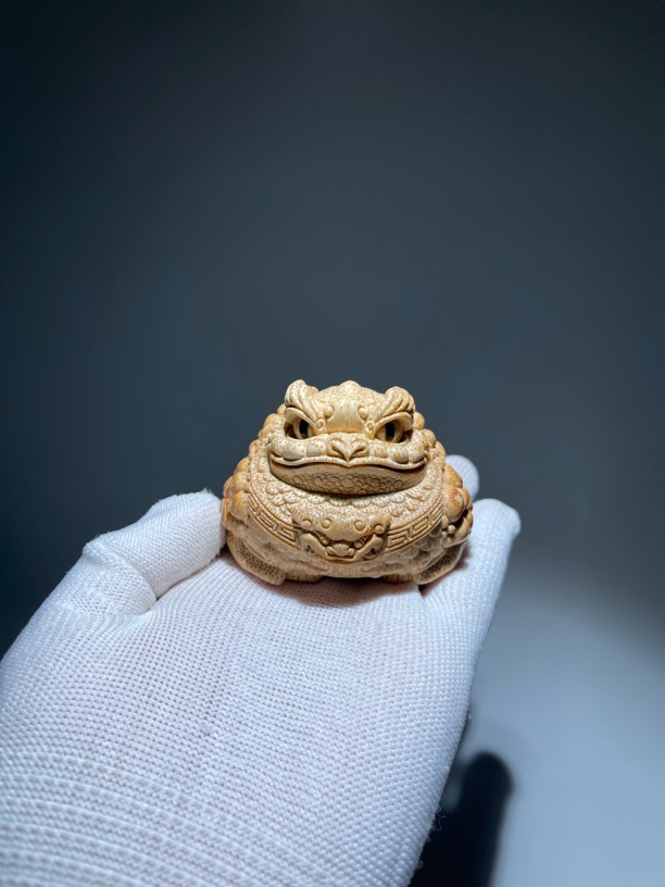 竹根雕金蟾纯手工雕刻文玩手把件