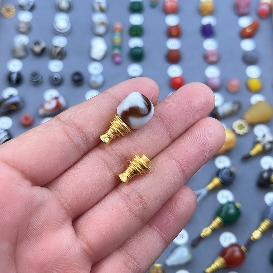 玛瑙/玉髓饰品未镶嵌猛****腿