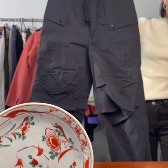 瓷片S 。。。。。。。。。。。。。。。