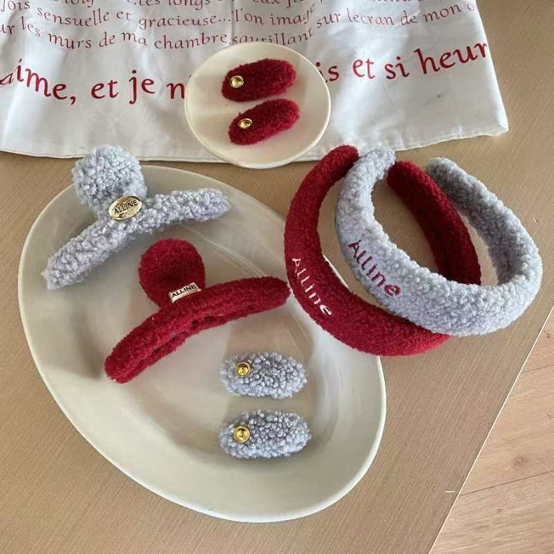 KiKi酱韩式秋冬毛茸茸系列发箍鸭嘴夹大抓夹可爱百搭韩版圣诞少女