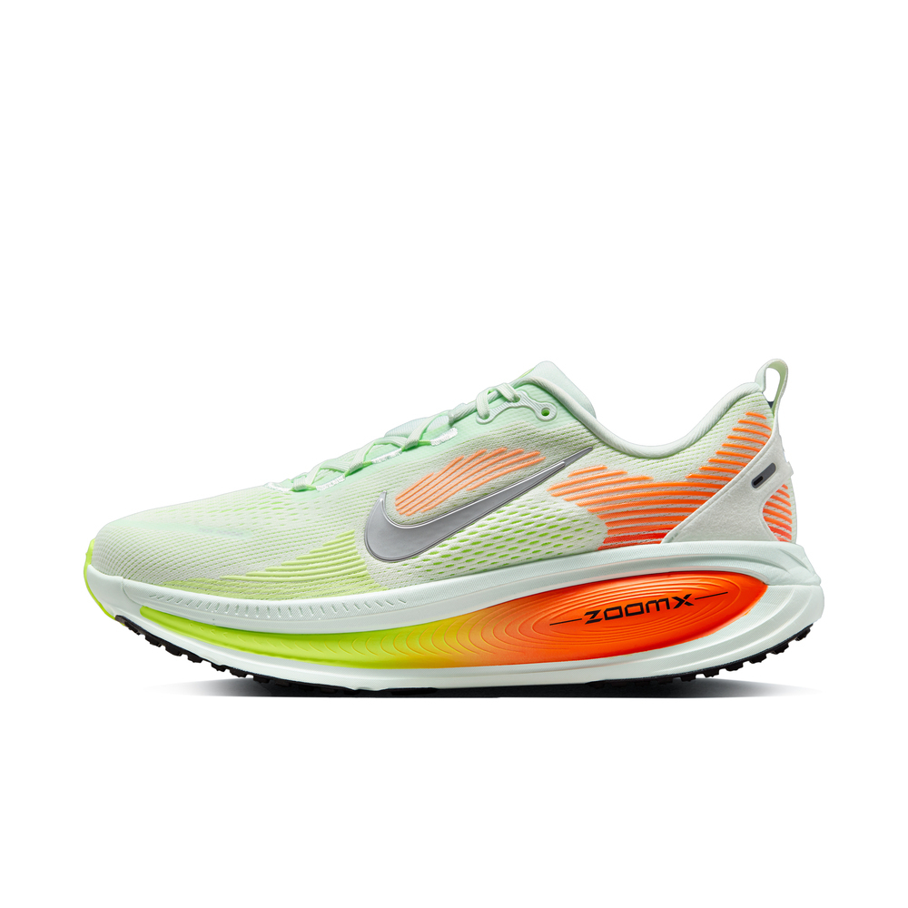 NIKE耐克2025男子NIKE VOMERO 18跑步鞋HM6803-300