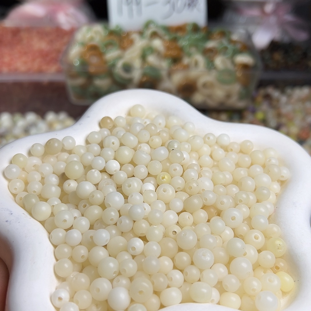 白玉菩提吊坠瑕疵6混500颗有坏