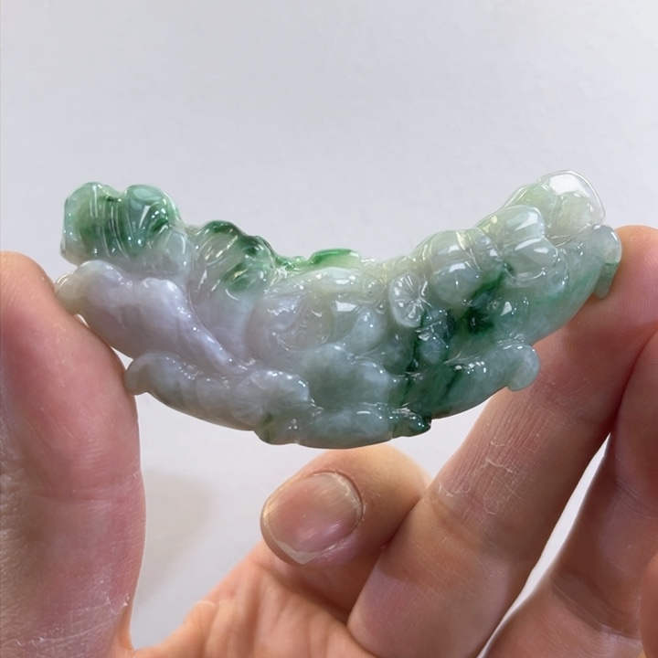 翡翠吊坠(赠链)未镶嵌代编织