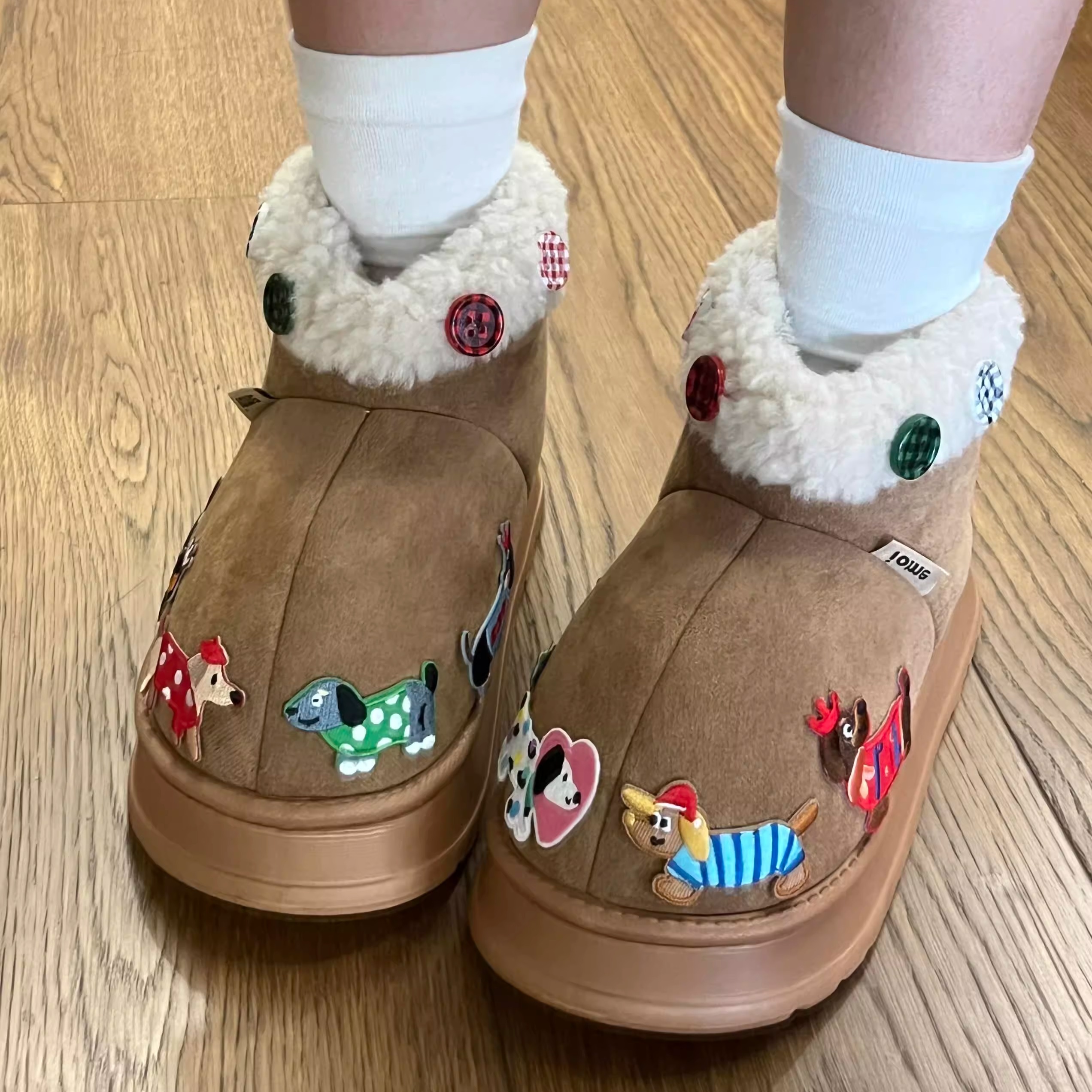 腊肠狗雪地靴女款2025新款冬季外穿加绒加厚保暖棉鞋厚底面包鞋子