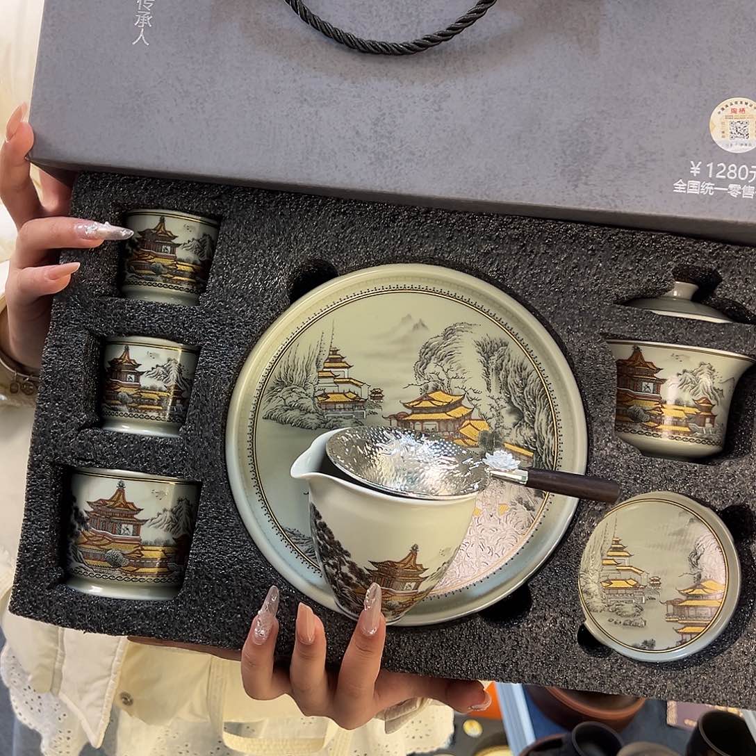 盖碗很漂亮我很喜欢