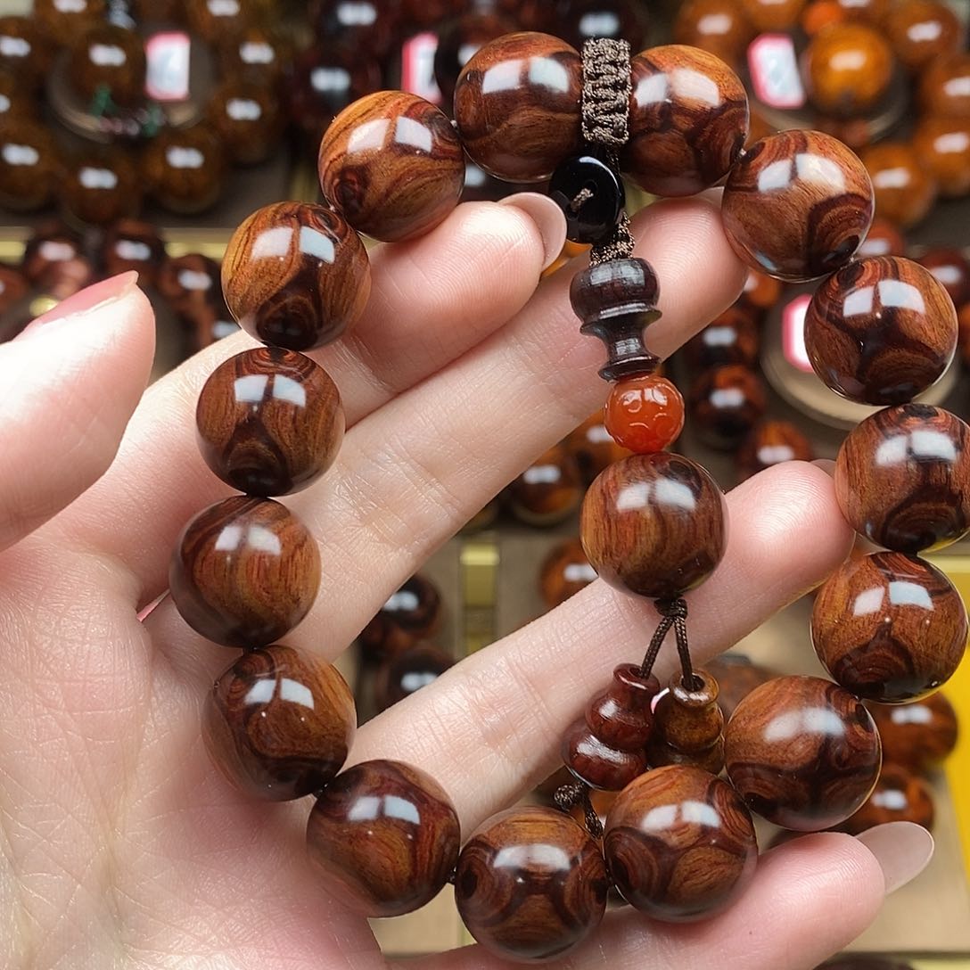 黄花梨/降香黄檀1.5对眼