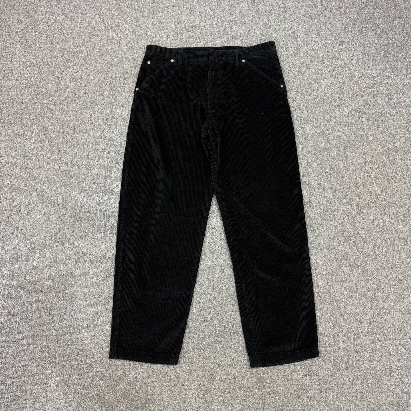 99新 Prada/普拉达 18273619背后金属三角标黑色灯芯绒休闲裤48码