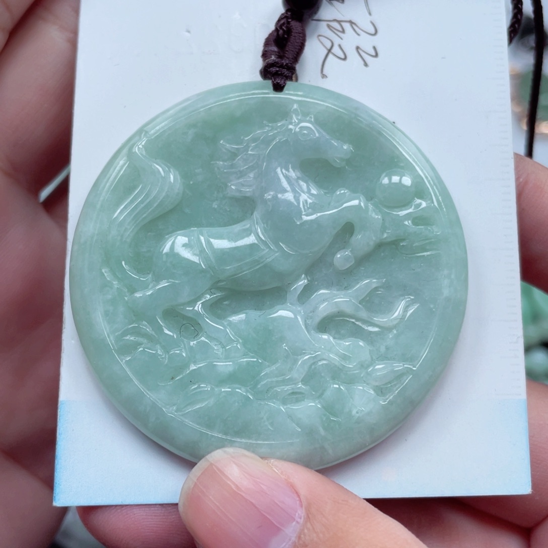 翡翠颈饰未镶嵌“****”9585958899