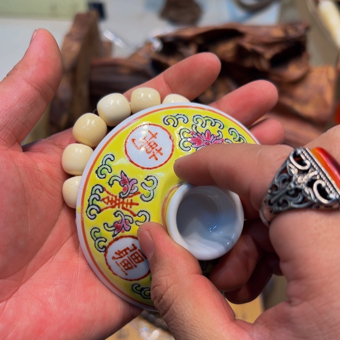 瓷器花瓶瓷器花瓶比如说