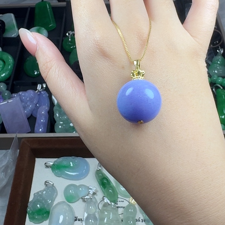 翡翠未镶嵌颈饰11