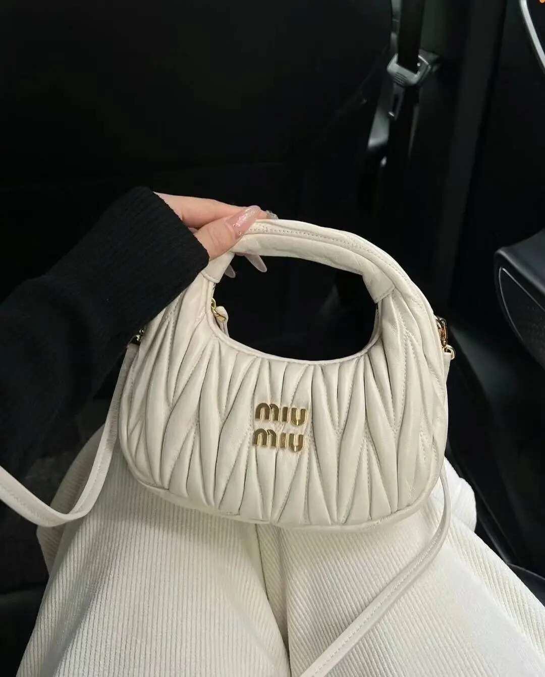 99新 MIU MIU/缪缪 Miumiu hobo mini白金/99新/优选