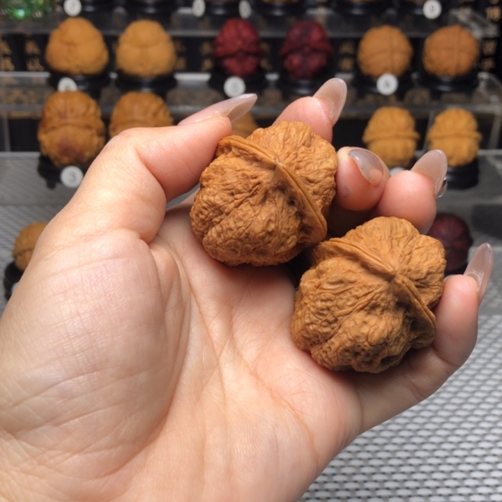 橄榄核吊坠6九五帝皇蟾