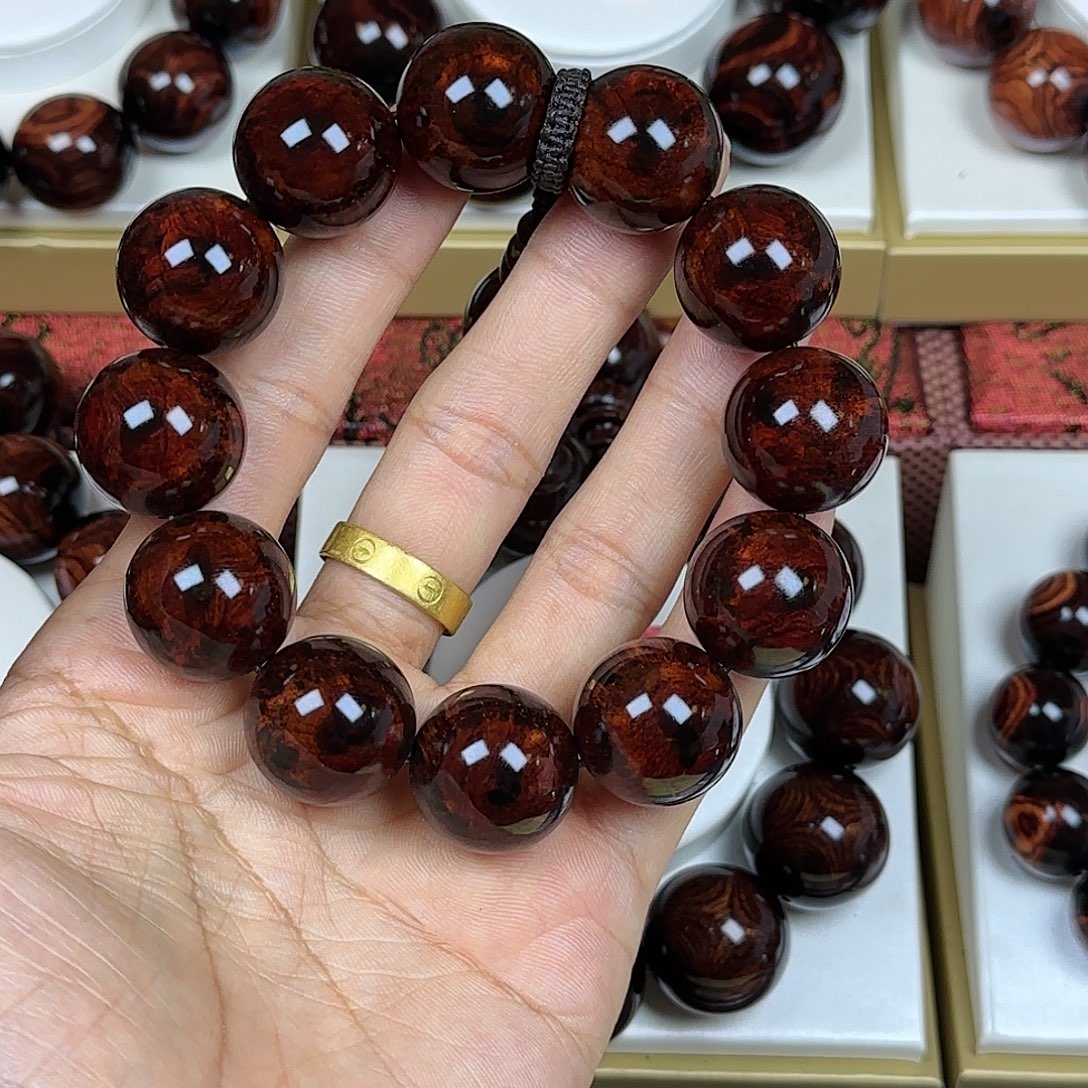 一***忘花梨木类黄花梨2.0